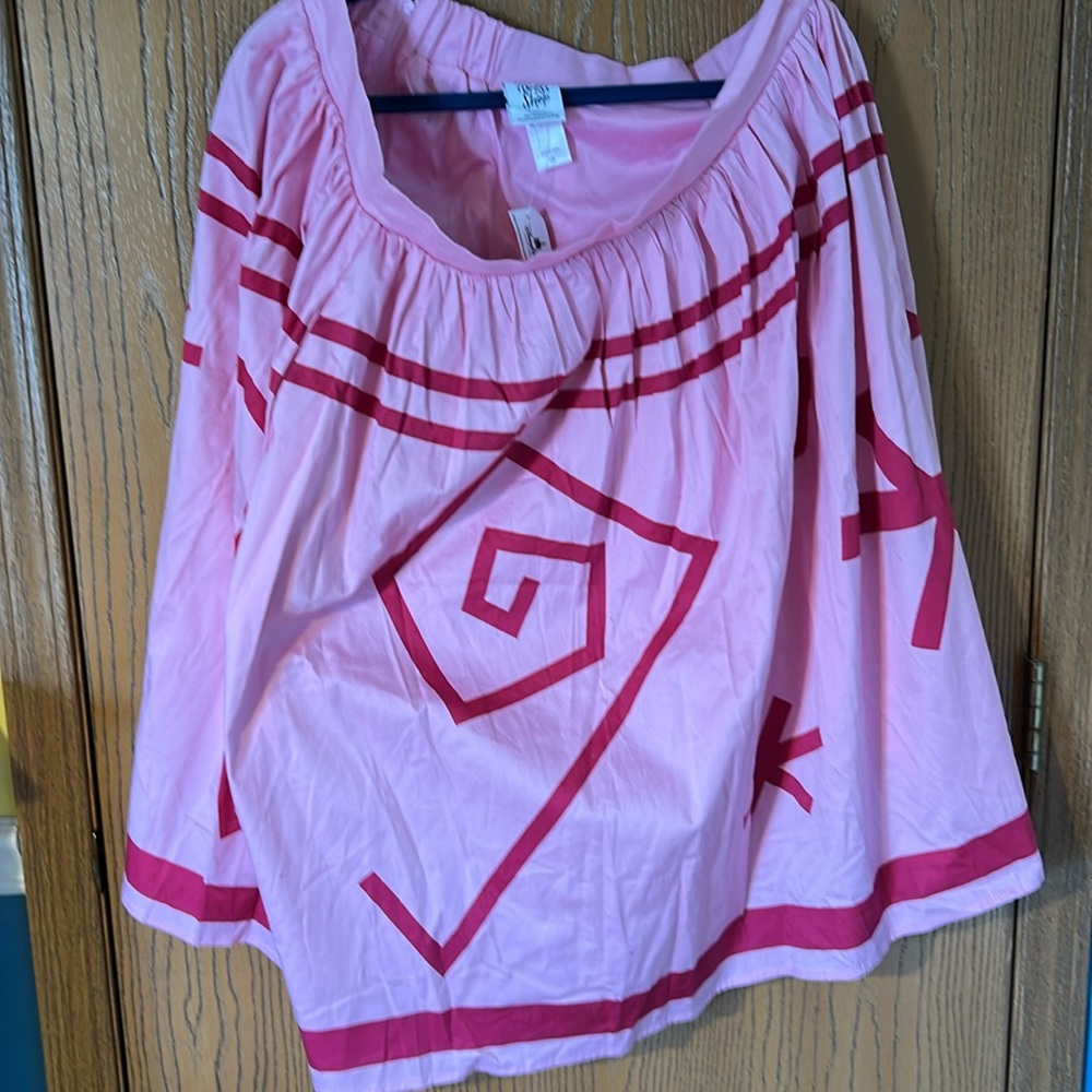 Disney pink teacup skirt.  Perfect for a park day.
